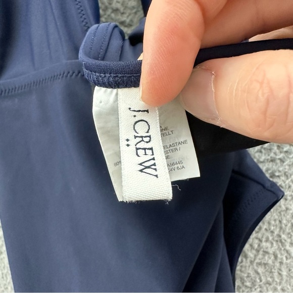 J. Crew Scalloped Plunge V Neck One Piece Swimsuit Navy‎ Blue Women's Large - Picture 4 of 6